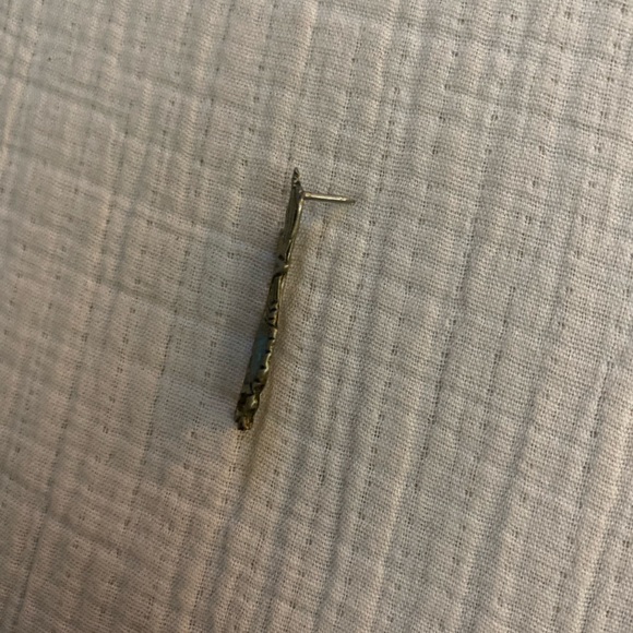 Native pin - Picture 10 of 15